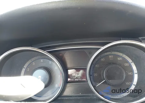 2013 Hyundai Sonata Se z USA, uszkodzony, nr VIN 5NPEC4AC5DH689247